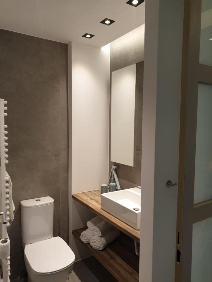 Renovated Studio With Roof Garden Access, 15 M Walk To Acropolis Appartement Athene Buitenkant foto