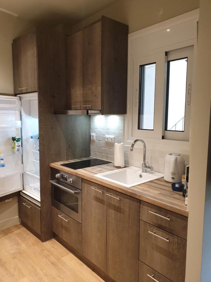 Renovated Studio With Roof Garden Access, 15 M Walk To Acropolis Appartement Athene Buitenkant foto