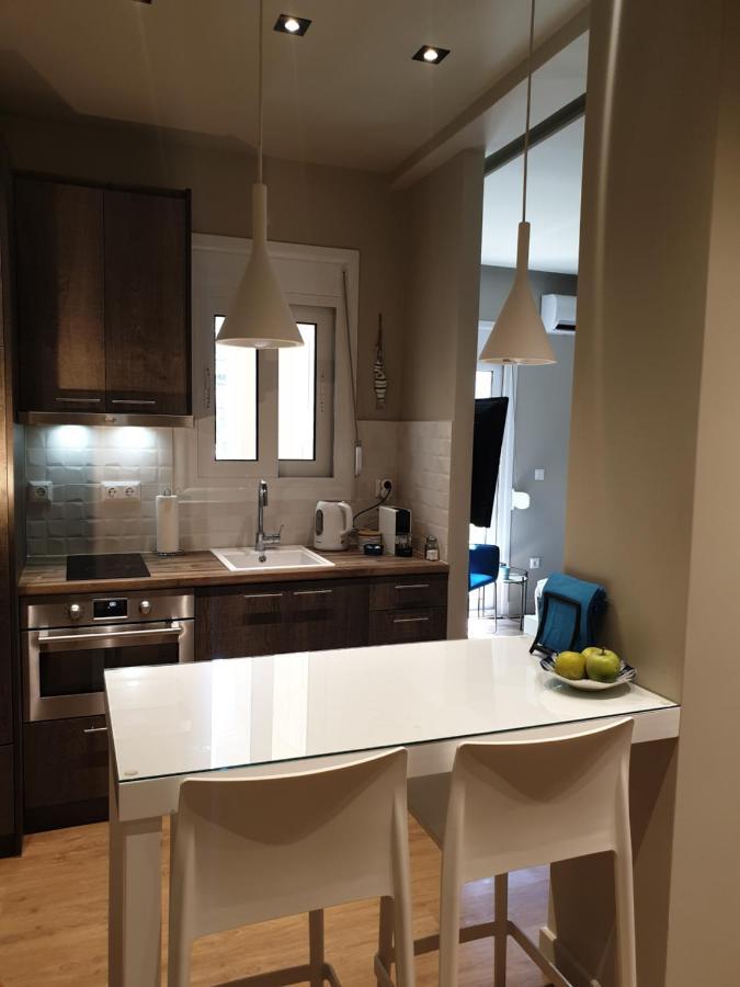 Renovated Studio With Roof Garden Access, 15 M Walk To Acropolis Appartement Athene Buitenkant foto